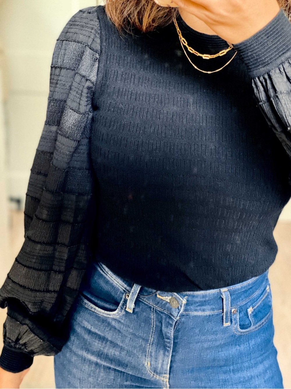 Club Monaco Black Textured Balloon-Sleeve Sweater Top